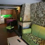 Rural La Tahona De Besnes 酒店 2*