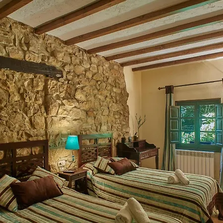Rural La Tahona De Besnes Otel