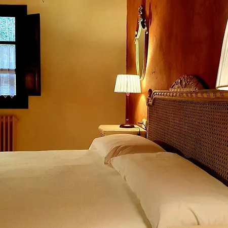 Rural La Tahona De Besnes Otel