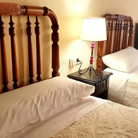 Rural La Tahona De Besnes Otel Arenas De Cabrales