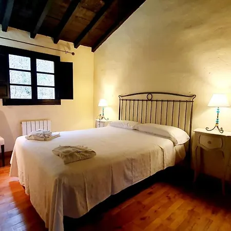 Hotel Rural La Tahona De Besnes 2*
