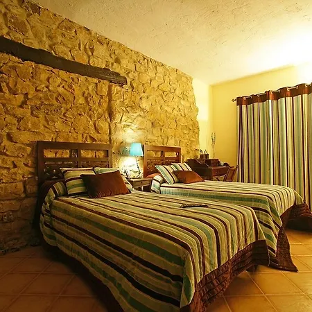 Hotel Rural La Tahona De Besnes