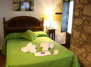 Hotel Rural La Tahona De Besnes 2*