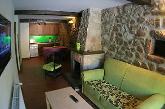 Rural La Tahona De Besnes Otel 2*