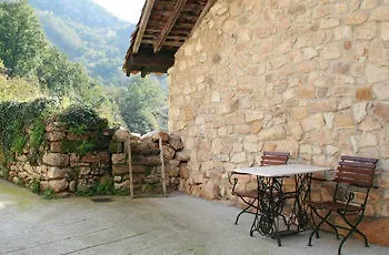 Rural La Tahona De Besnes Otel Arenas De Cabrales